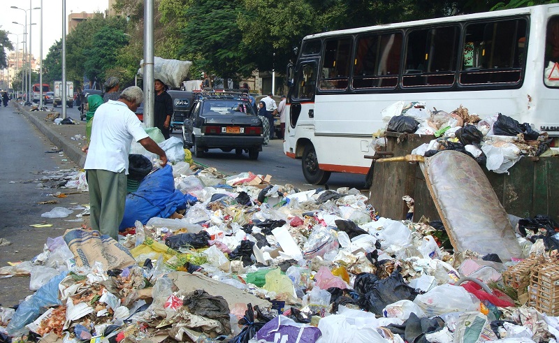 Minister of Environment: Egypt Produces 80 Million Tonnes of Waste Annually
