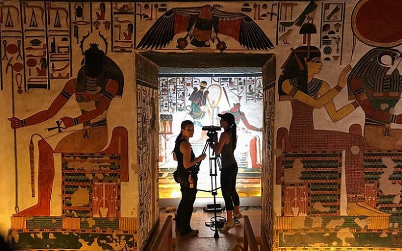 Get an Interactive Virtual Reality Tour in Nefertari's Tomb