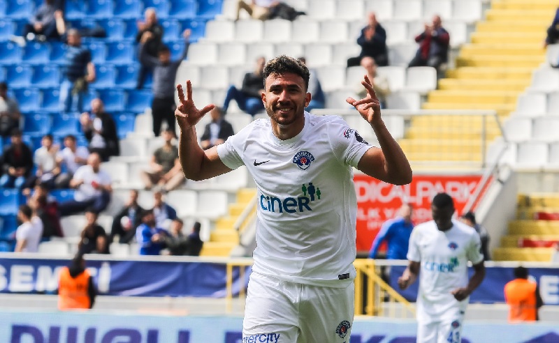 Mahmoud Trezeguet Reportedly Agrees Terms with Czech Club