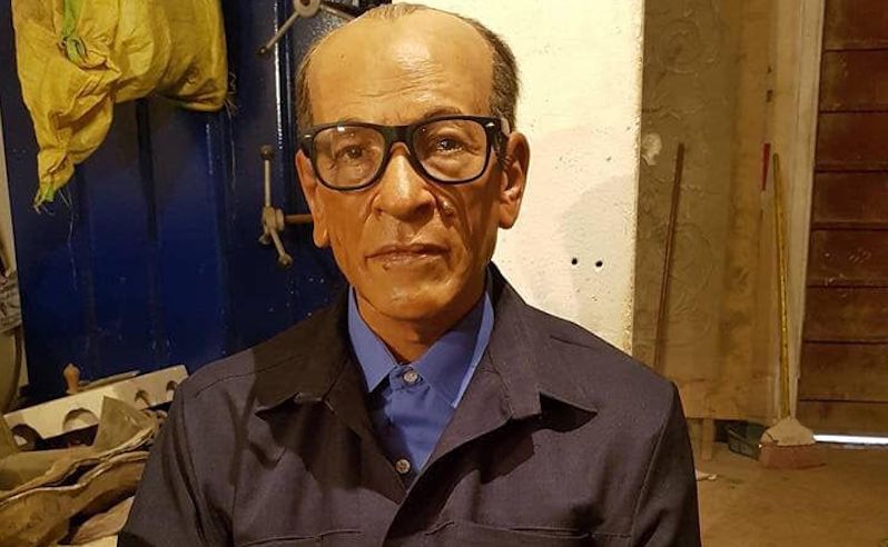 Insanely Realistic Sculpture Of Naguib Mahfouz To Be Erected In Egypt’s New Capital