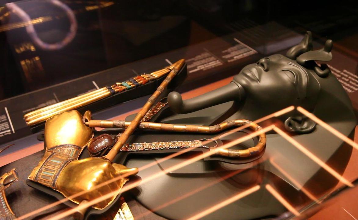 Travelling Tutankhamun Exhibition Breaks 52 Year-Old Record for Most Visited Exhibition in Paris