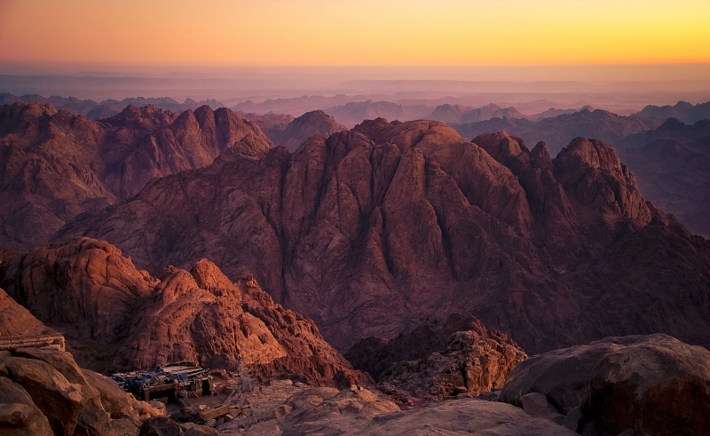 Omar Samra Challenged Us to Climb Mount Sinai’s 2,667 Steps at Home