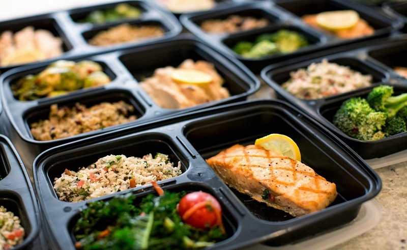 This Weight Loss Camp Delivers Diet Meals to Your Doorstep