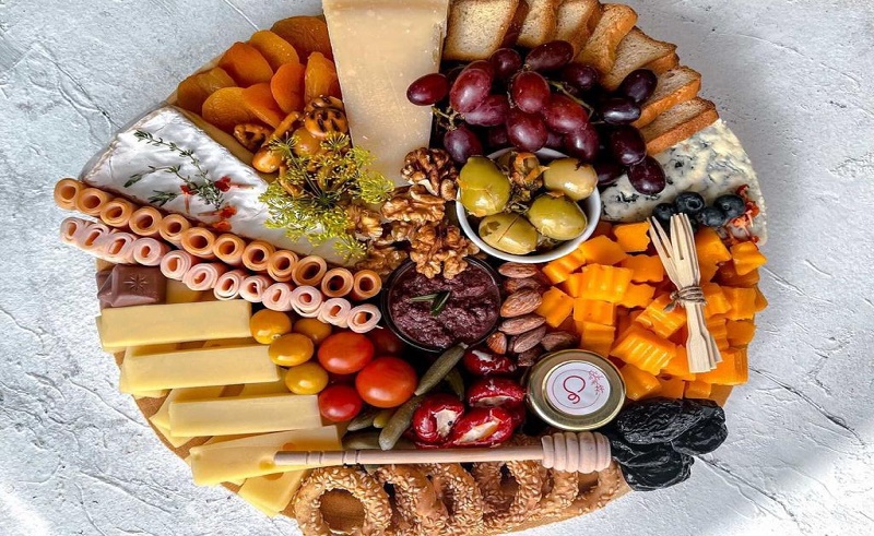 Egypt's Best 6 Brands for Charcuterie Boards