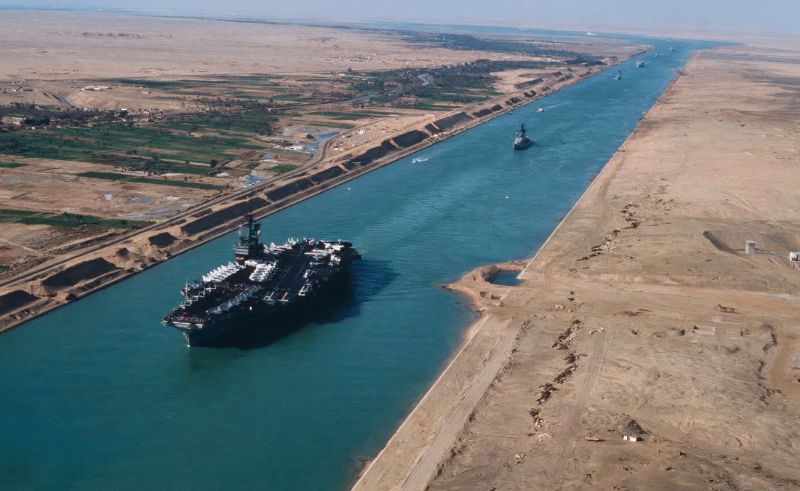 Suez Canal Makes Record-Breaking USD 1 Million in Revenues in One Hour