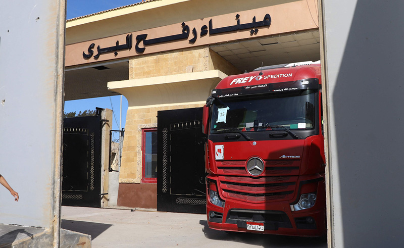 First Fuel Truck Enters Gaza Strip Through the Rafah Crossing