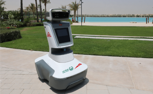 Dubai’s New AI-Powered ‘Robocop’ Takes to the Streets