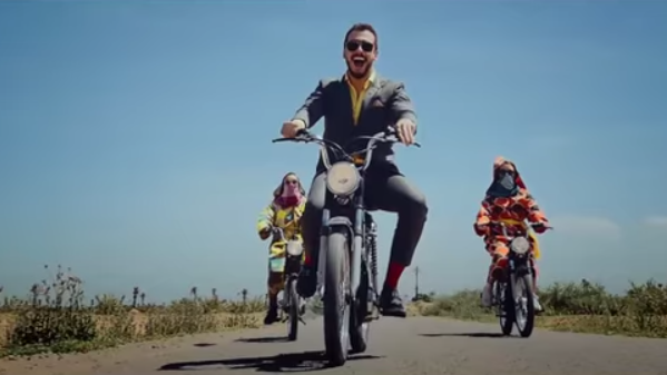Moroccan Singer Breaks YouTube Record