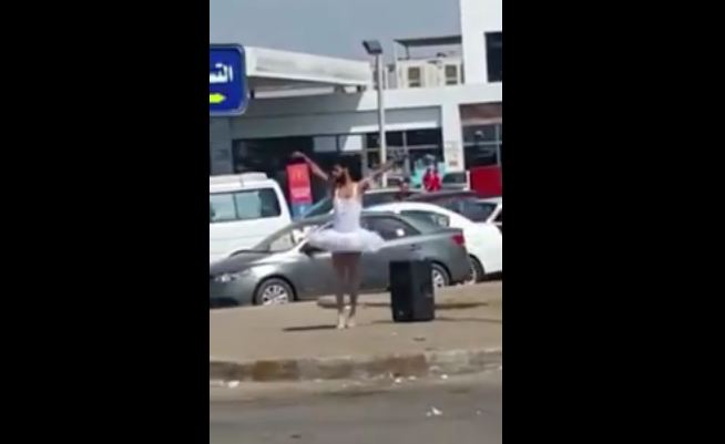 VIDEO: Man Wears Tutu and Dances on New Cairo  Road 90 