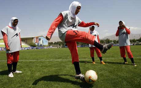 Iran Footie Girls Face Sex Test