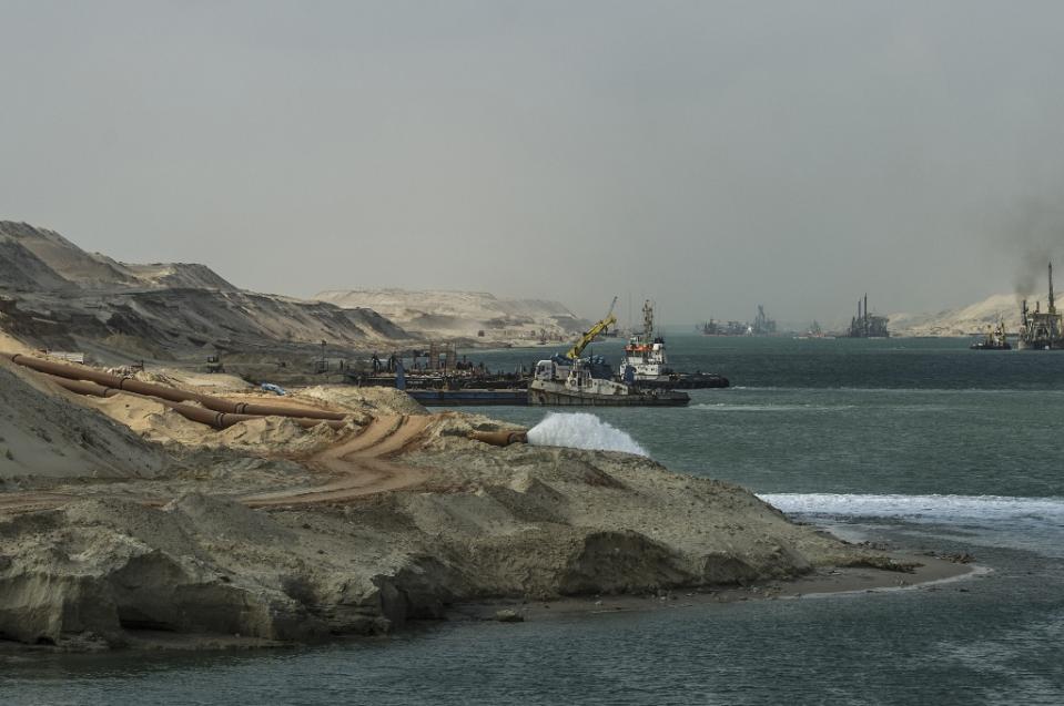 New Suez Canal Begins Trial Runs