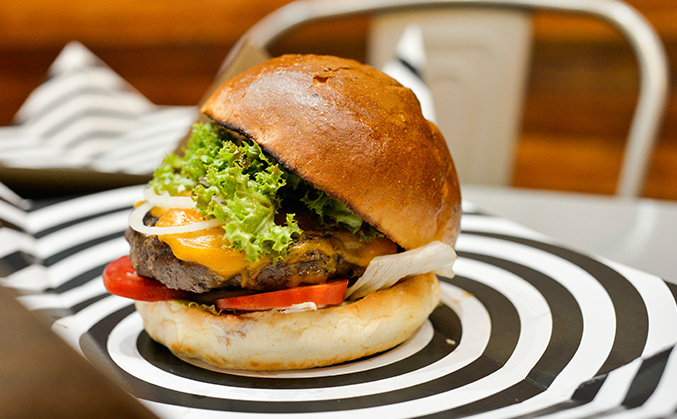 17 Spots To Get A Great Burger In Cairo