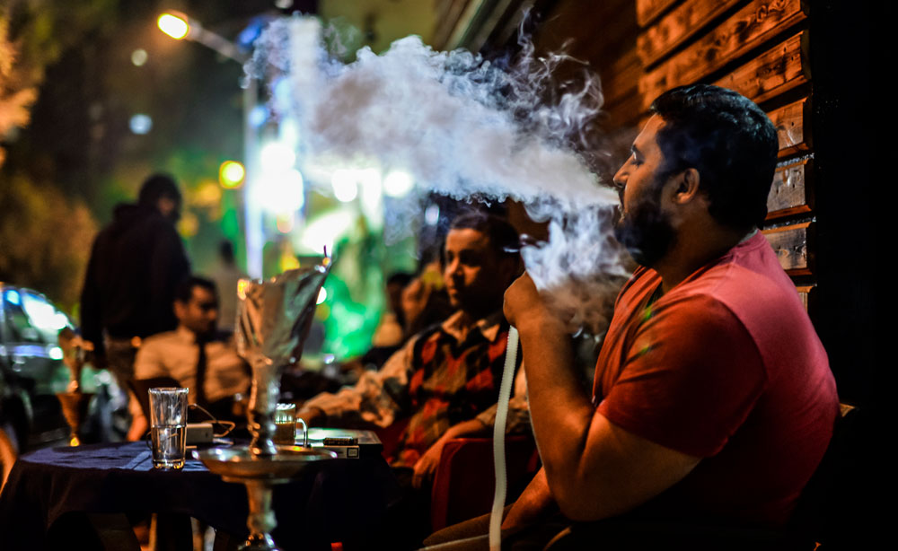 9 Reasons Why Egyptian Dudes Prefer An Ahwa To A Café