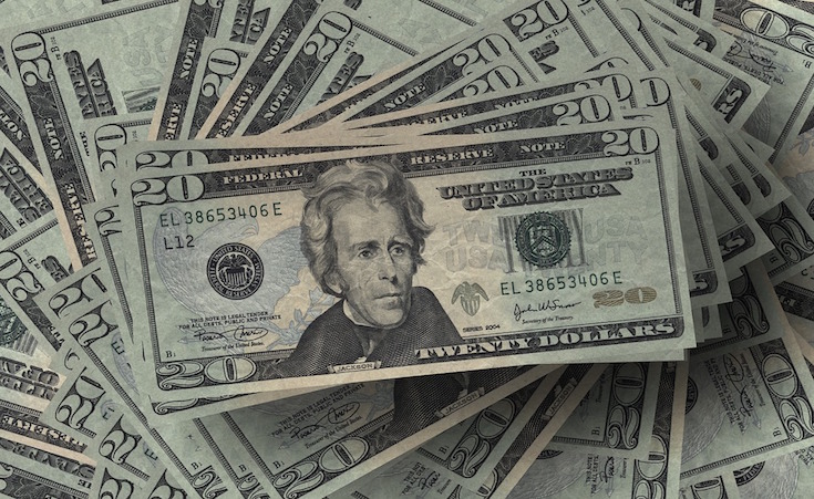 Egypt Devalues Pound to 8.95 Against U.S. Dollar