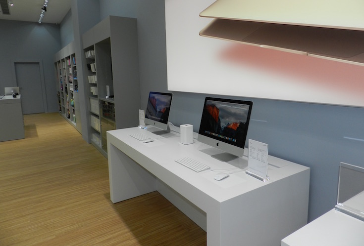 You Can Win An iPhone Every Hour At The First Apple Premium Reseller Store In Cairo