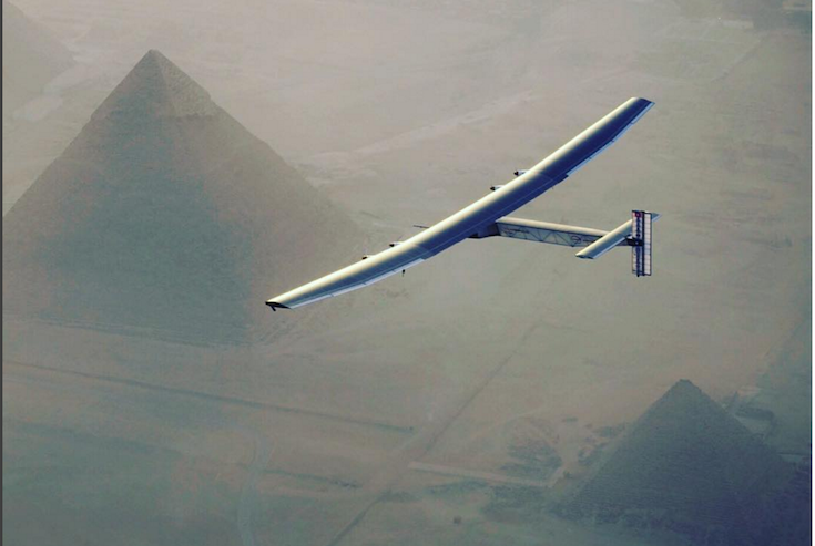 Gorgeous Photos of the Amazing Zero-Fuel Aircraft Solar Impulse 2 Over Cairo