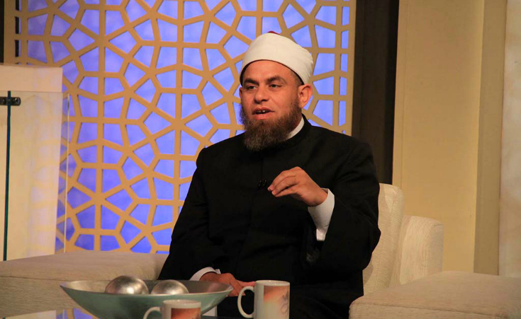 Muslim Preacher Says Women Must Give Husbands 30% of Their Salary
