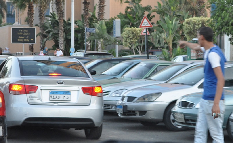 Unlicensed Cairo Valets Now Face Up to 5 Years in Prison and EGP 50,000 Fine