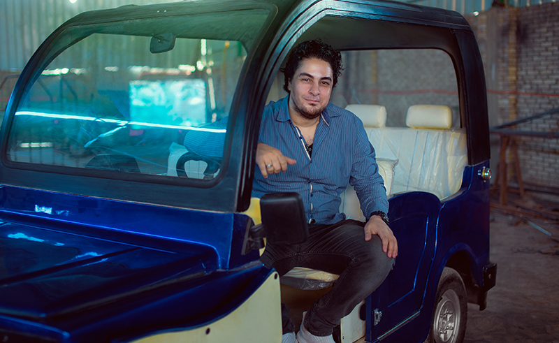Meet The Entrepreneur from Kerdasa Who Created Egypt's First Locally Made Tuk-Tuk